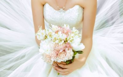 Tutti i tipi di bianco dell’abito da sposa: quale tonalità di bianco scegliere per il proprio abito?